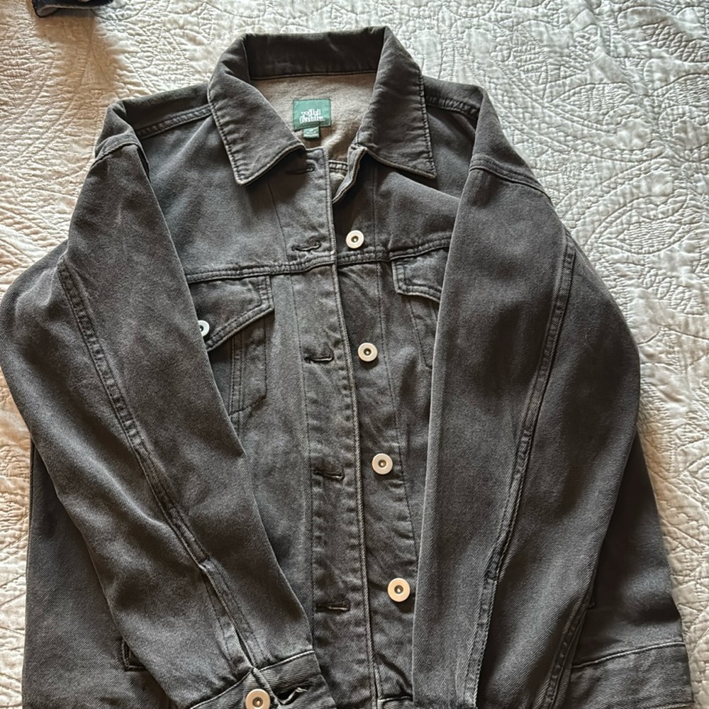 Wild fable, black denim trucker, jean jacket excellent used condition
